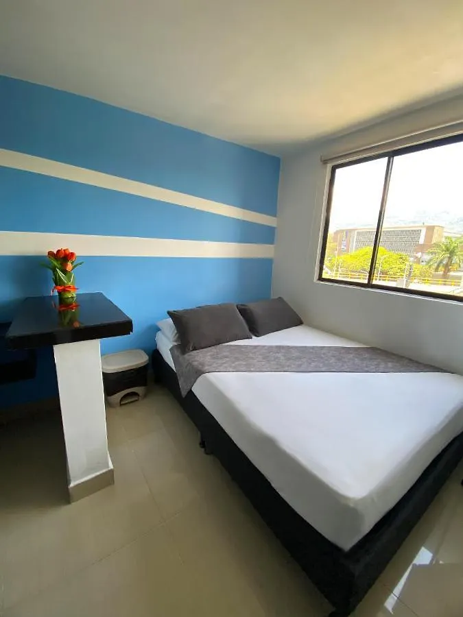 33 Hotel Bulerias Medellin