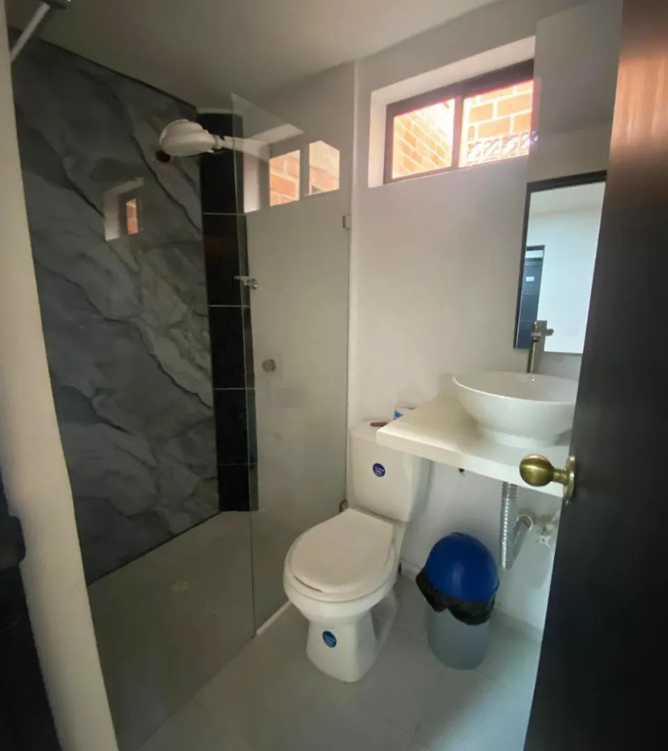 ***  33 Hotel Bulerias Medellin Colombia
