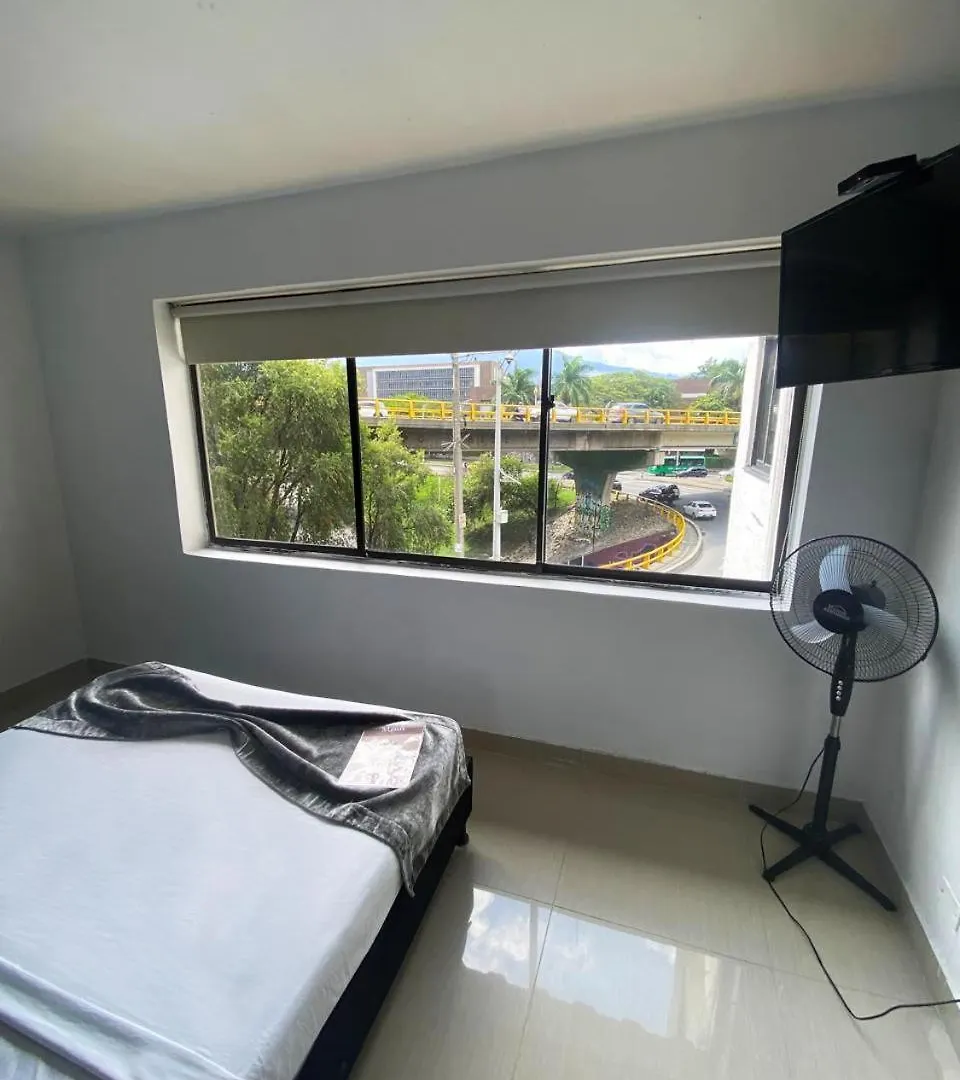 33 Hotel Bulerias Medellin