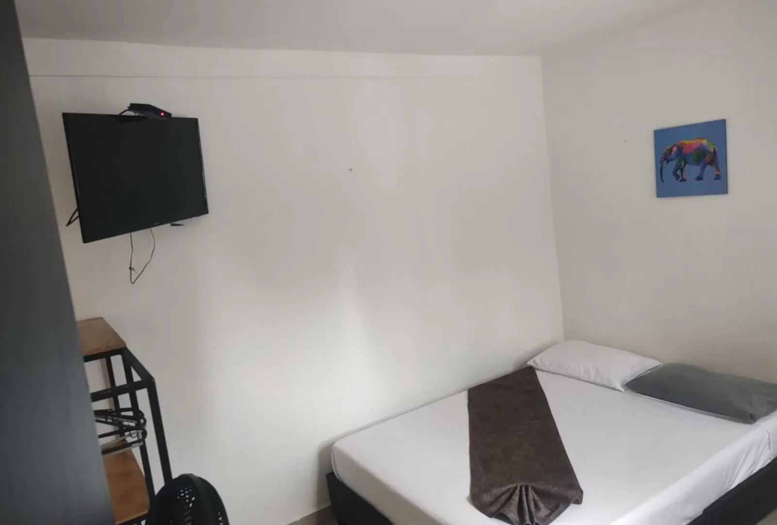 33 Hotel Bulerias Medellin 3*,  Colombia